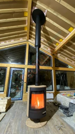 Печь-камин Romotop Stromboli N песчаник под ключ (монтаж 06.2022)