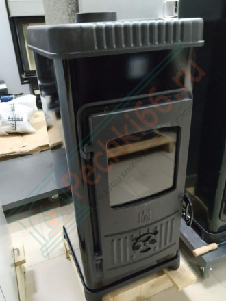 Чугунная печь Dora 8 N, черная (Plamen) до 144 м3